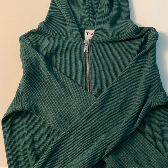 Aritzia Tna Waffle Zip Hoodie Green - Picture 3 of 8